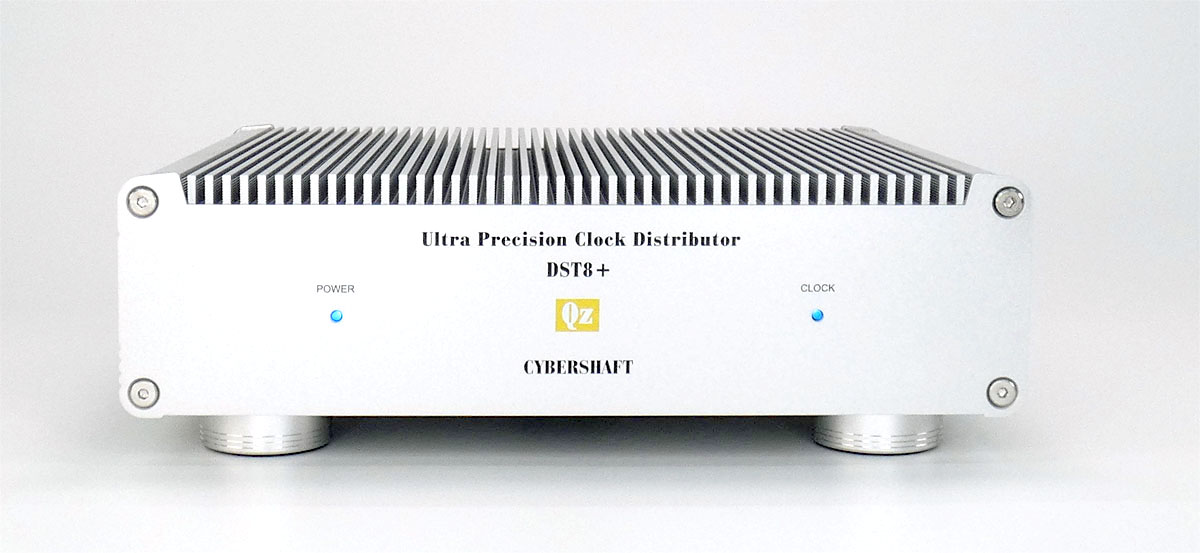 CYBERSHAFT clock distributor DST8+